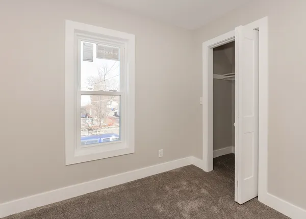 $160,000 | 1212 14th Avenue, Moline, IL 61265