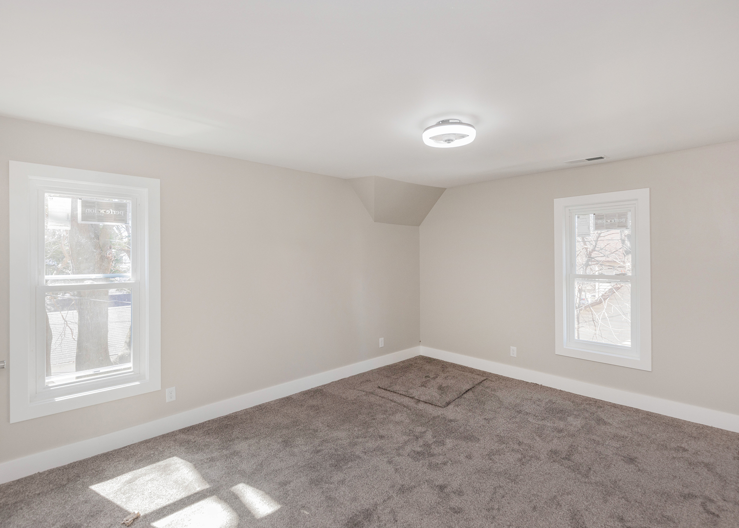 1212 14th Avenue Moline, IL 61265 - Photo 21 of 32 a view of an empty room with a window