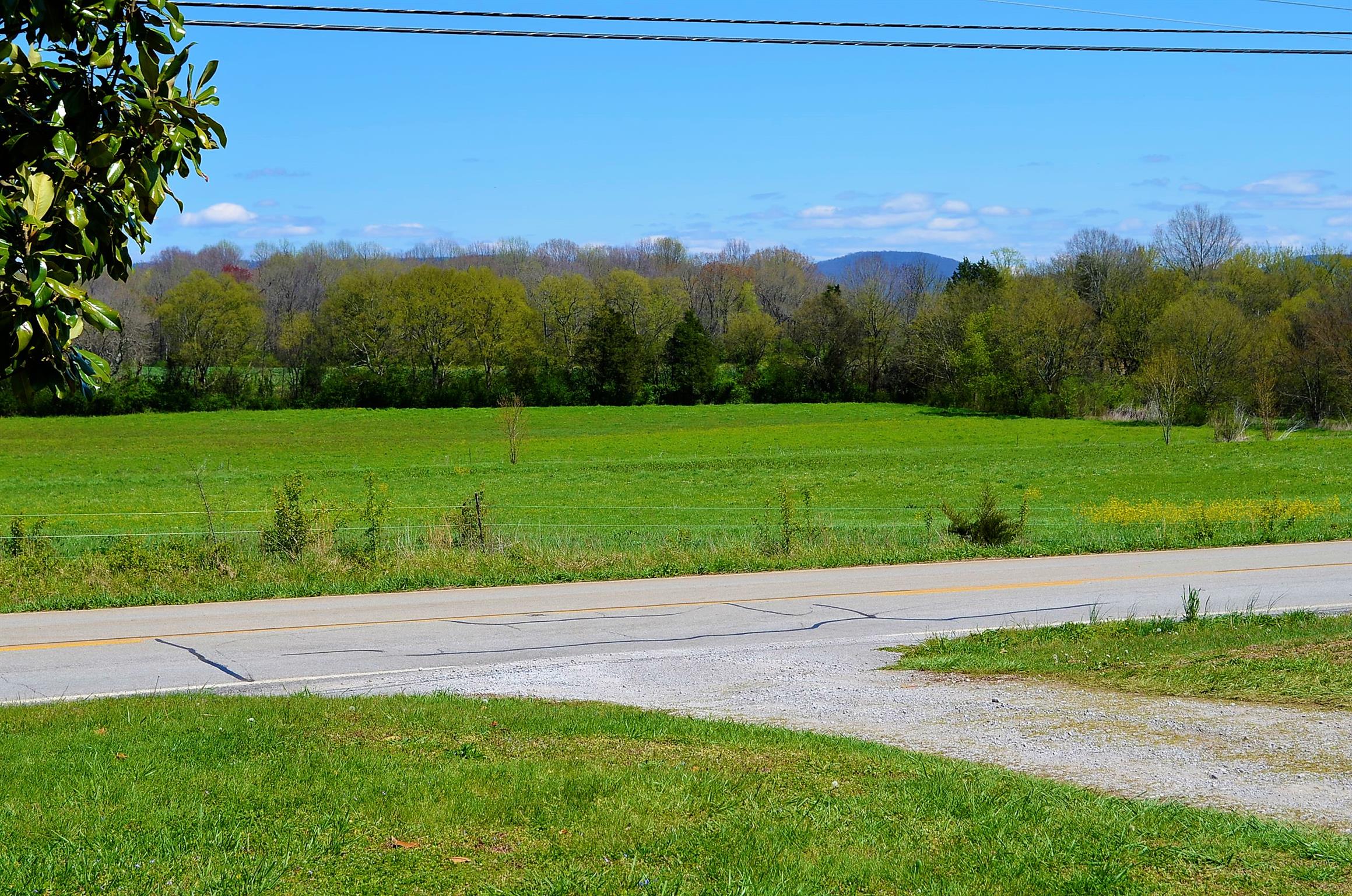 2160 Morrison Viola Road Morrison, TN 37357 - Photo 2 of 15 AMAZING FRONT PORCH VIEW OF THE MOUNTAINS!!