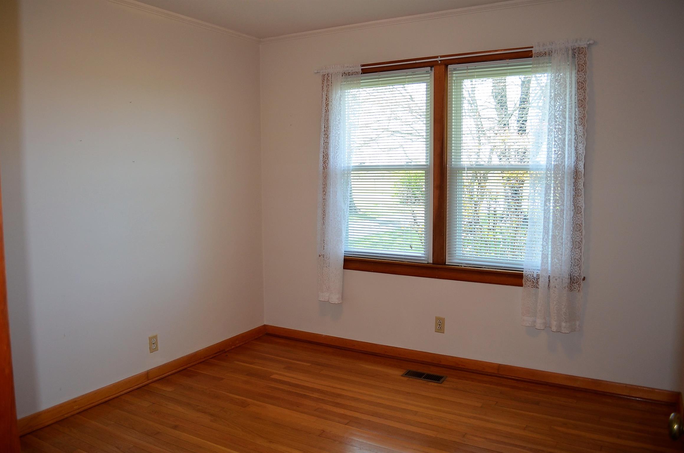 2160 Morrison Viola Road Morrison, TN 37357 - Photo 5 of 15 ROOM 3