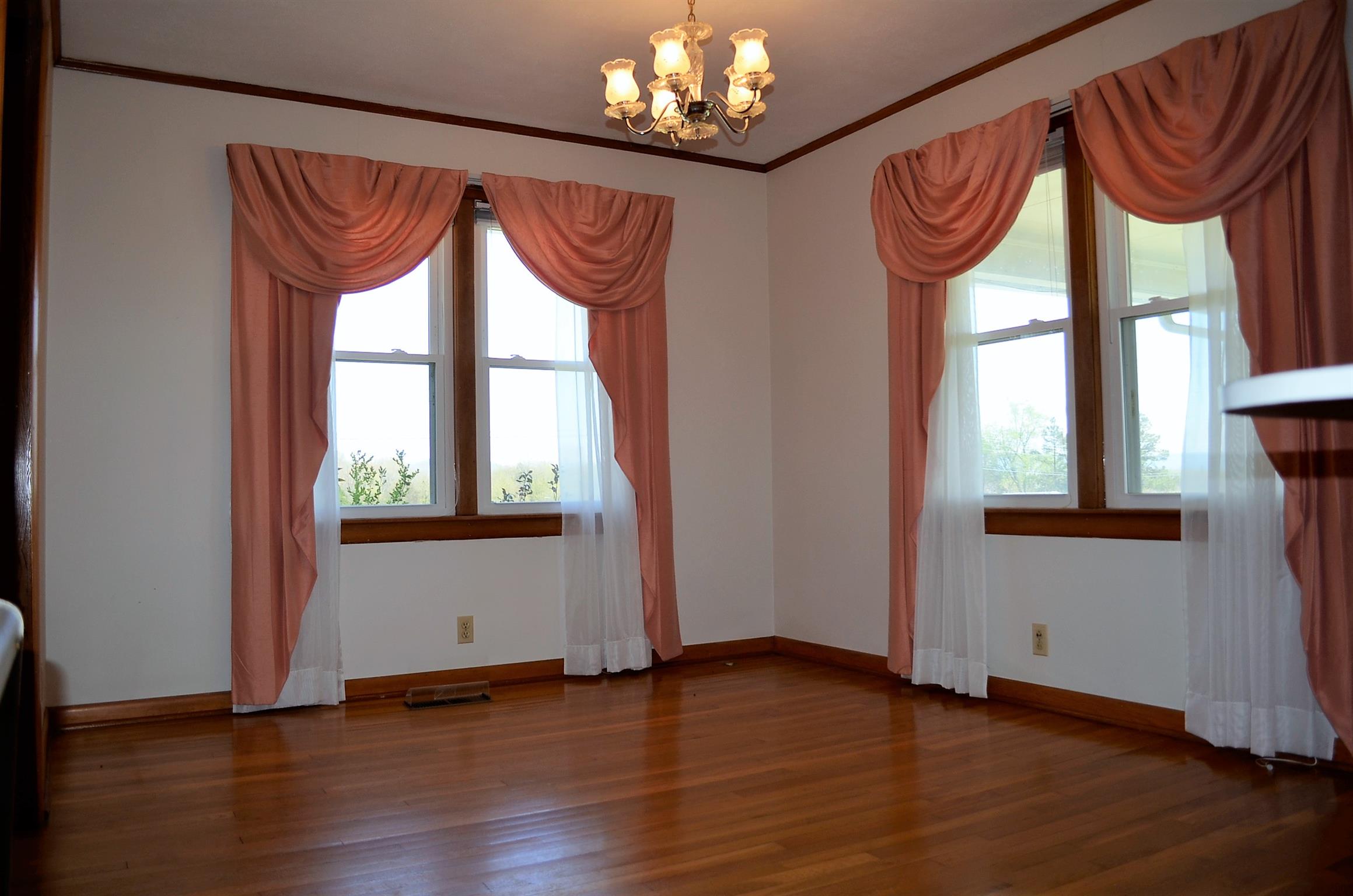 2160 Morrison Viola Road Morrison, TN 37357 - Photo 9 of 15 DINING ROOM