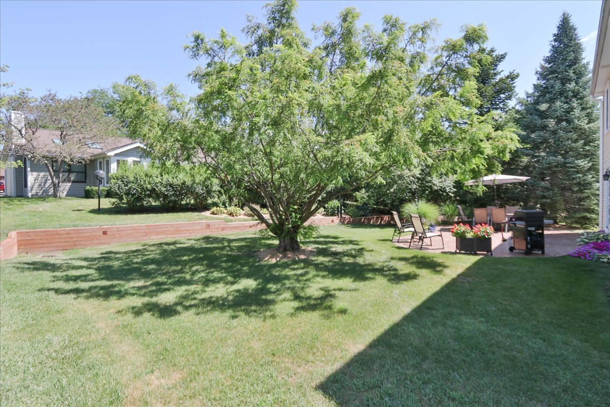 515 Shallow Cove Road Lake Zurich, IL 60047 - Photo 26 of 29 Gallery Image 26