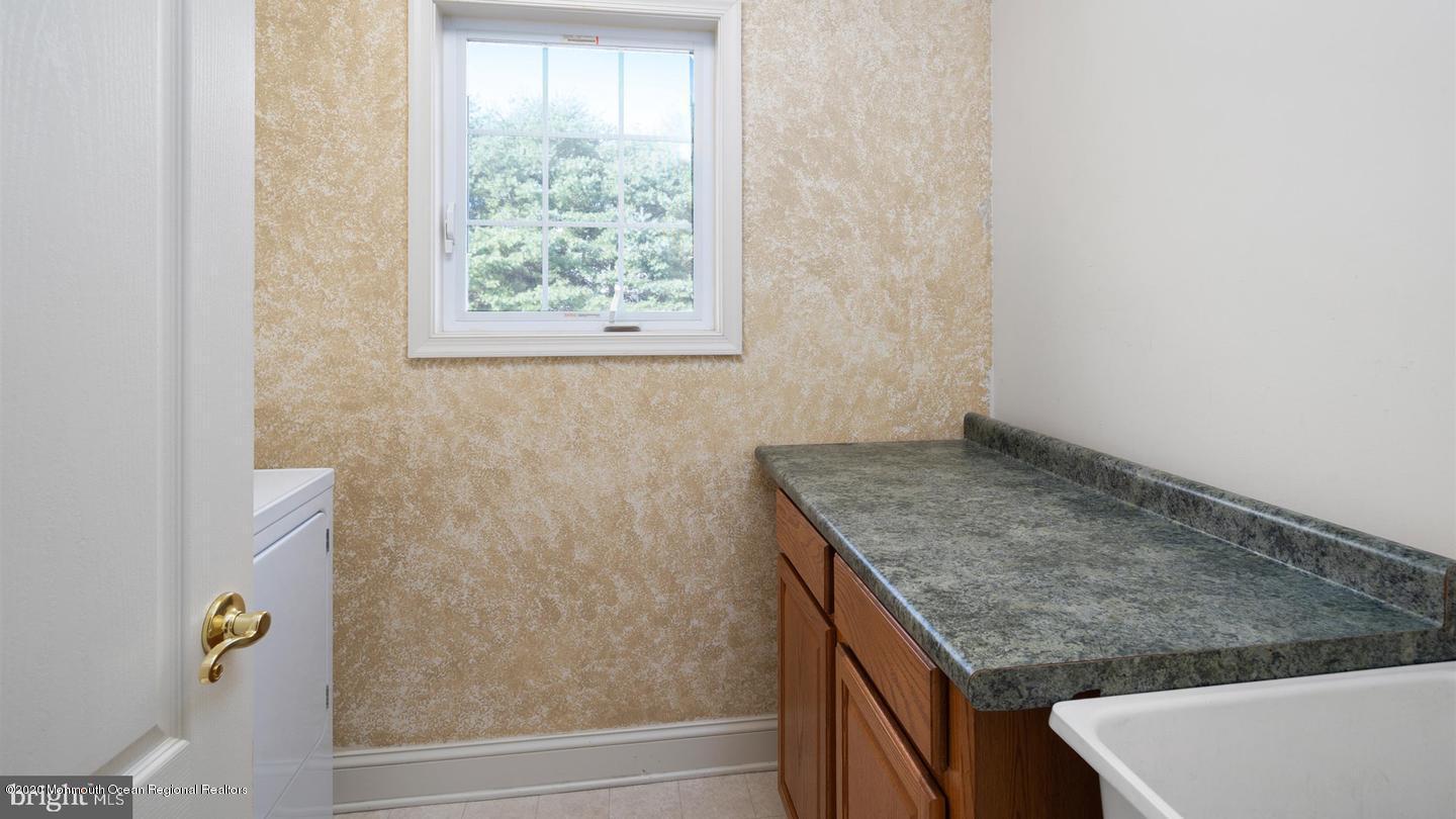 4 Michael Drive Cream Ridge, NJ 08514 - Photo 23 of 57 23