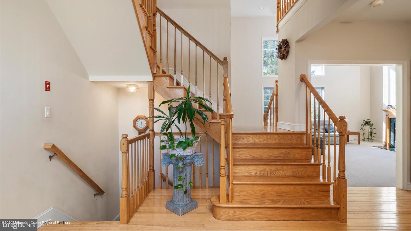 4 Michael Drive Cream Ridge, NJ 08514 - Photo 9 of 57 9