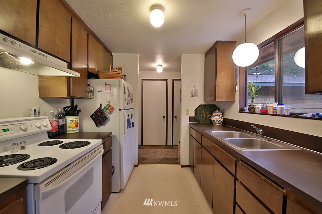 4136 Timberline Road Clinton, WA 98236 - Photo 19 of 24 Gallery Image 19