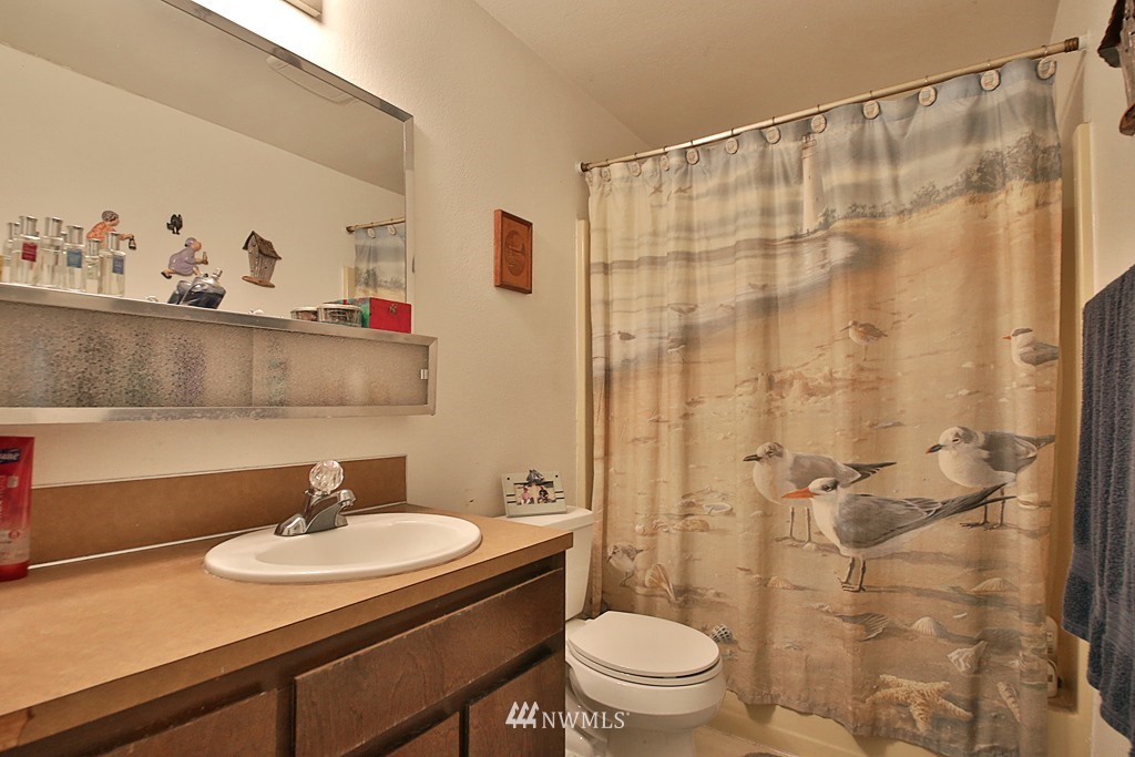 4136 Timberline Road Clinton, WA 98236 - Photo 21 of 24 Gallery Image 21