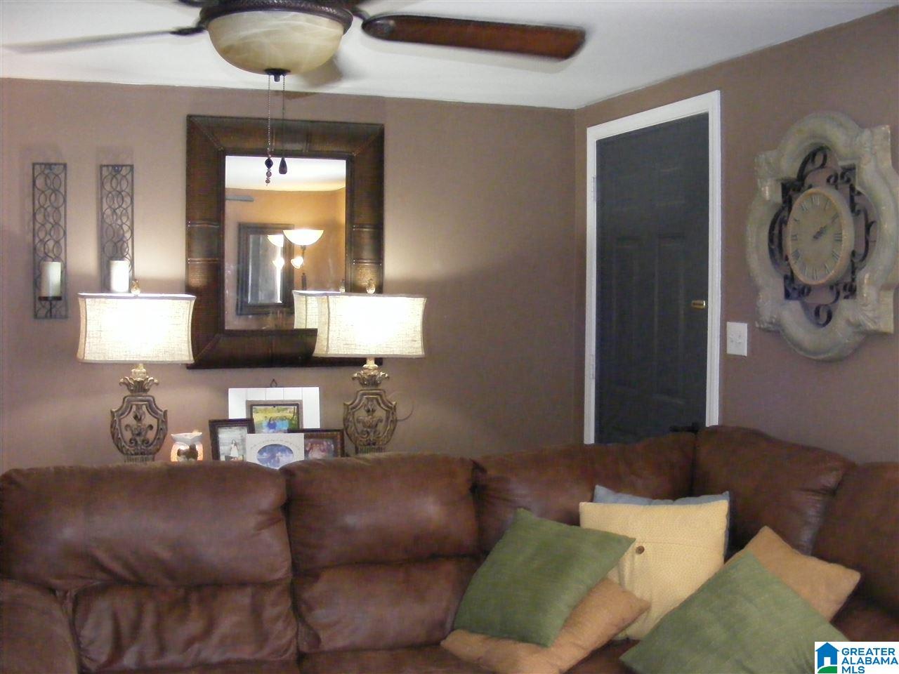 412 8th Avenue Pleasant Grove, AL 35127 - Photo 9 of 26