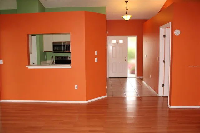 $2,495 | 4006 39th Street West, Bradenton, FL 34205