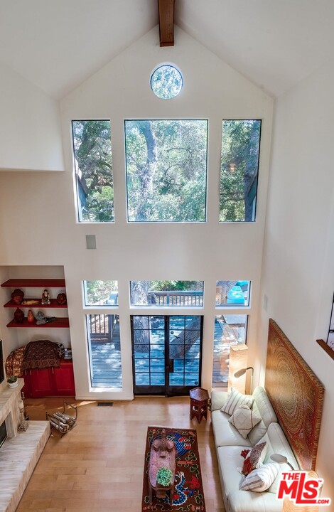 20569 Cheney Drive Topanga, CA 90290 - Photo 15 of 33