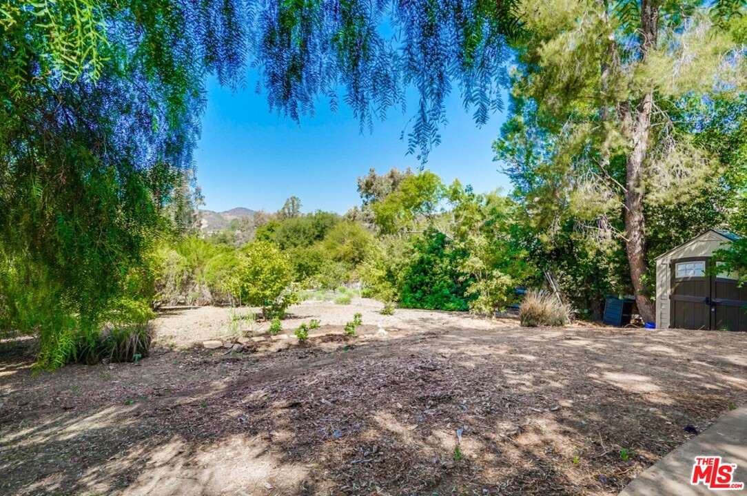 20569 Cheney Drive Topanga, CA 90290 - Photo 29 of 33