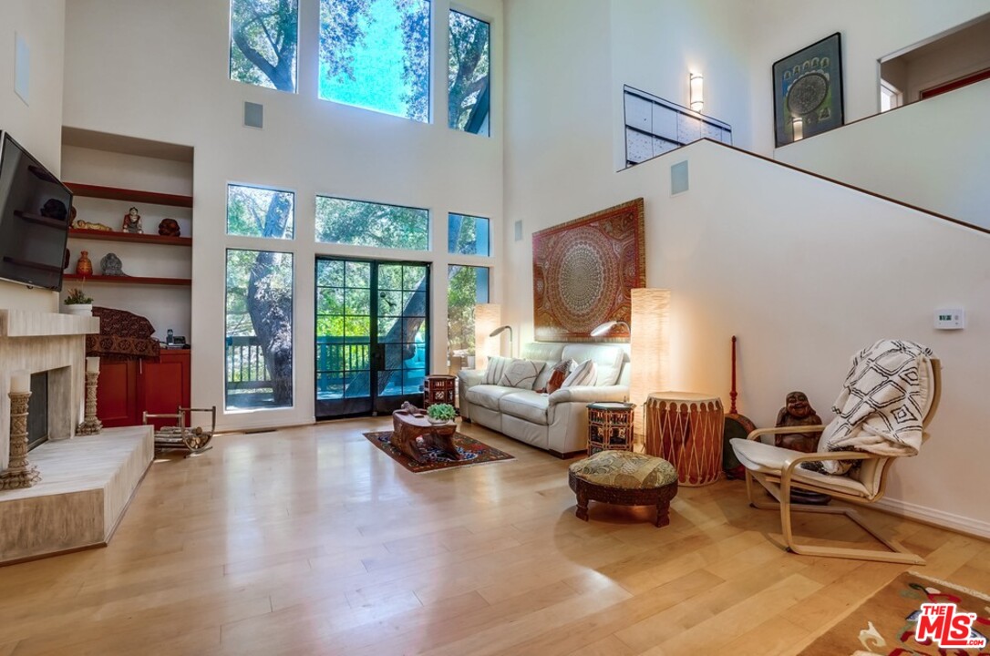 20569 Cheney Drive Topanga, CA 90290 - Photo 8 of 33