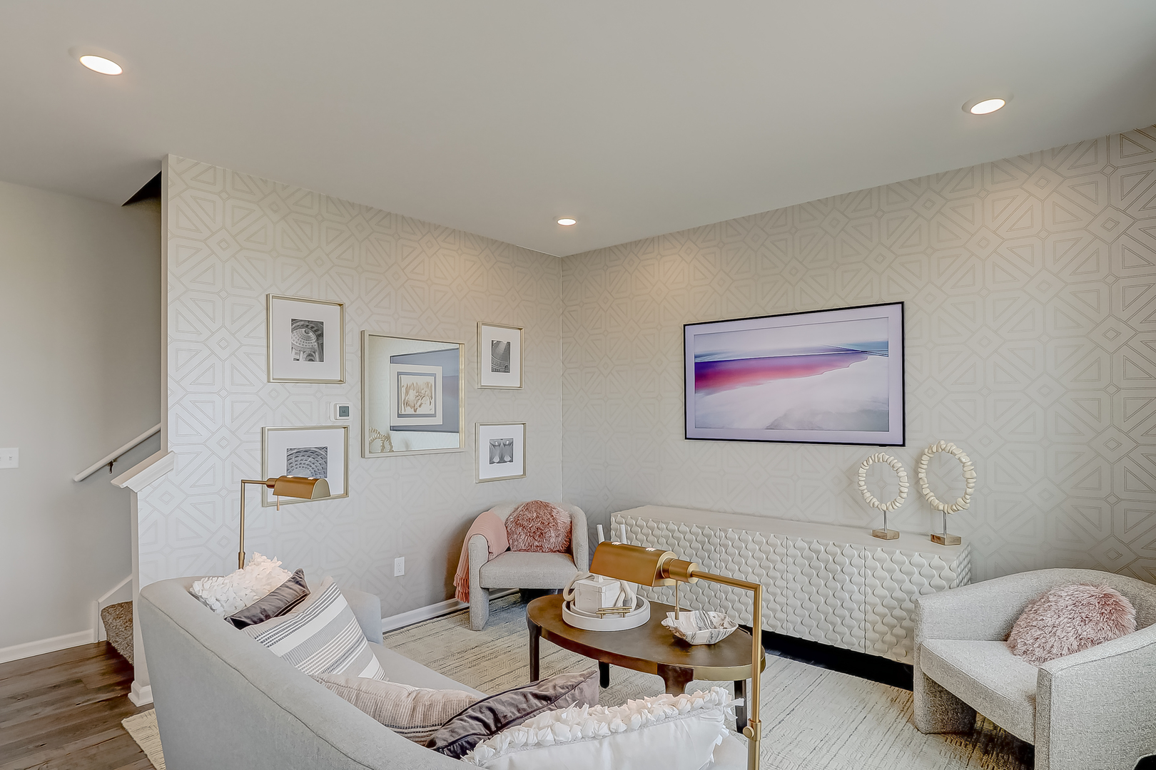 475 Comstock Road South Elgin, IL 60177 - Photo 2 of 31 a living room with furniture and wall paintings