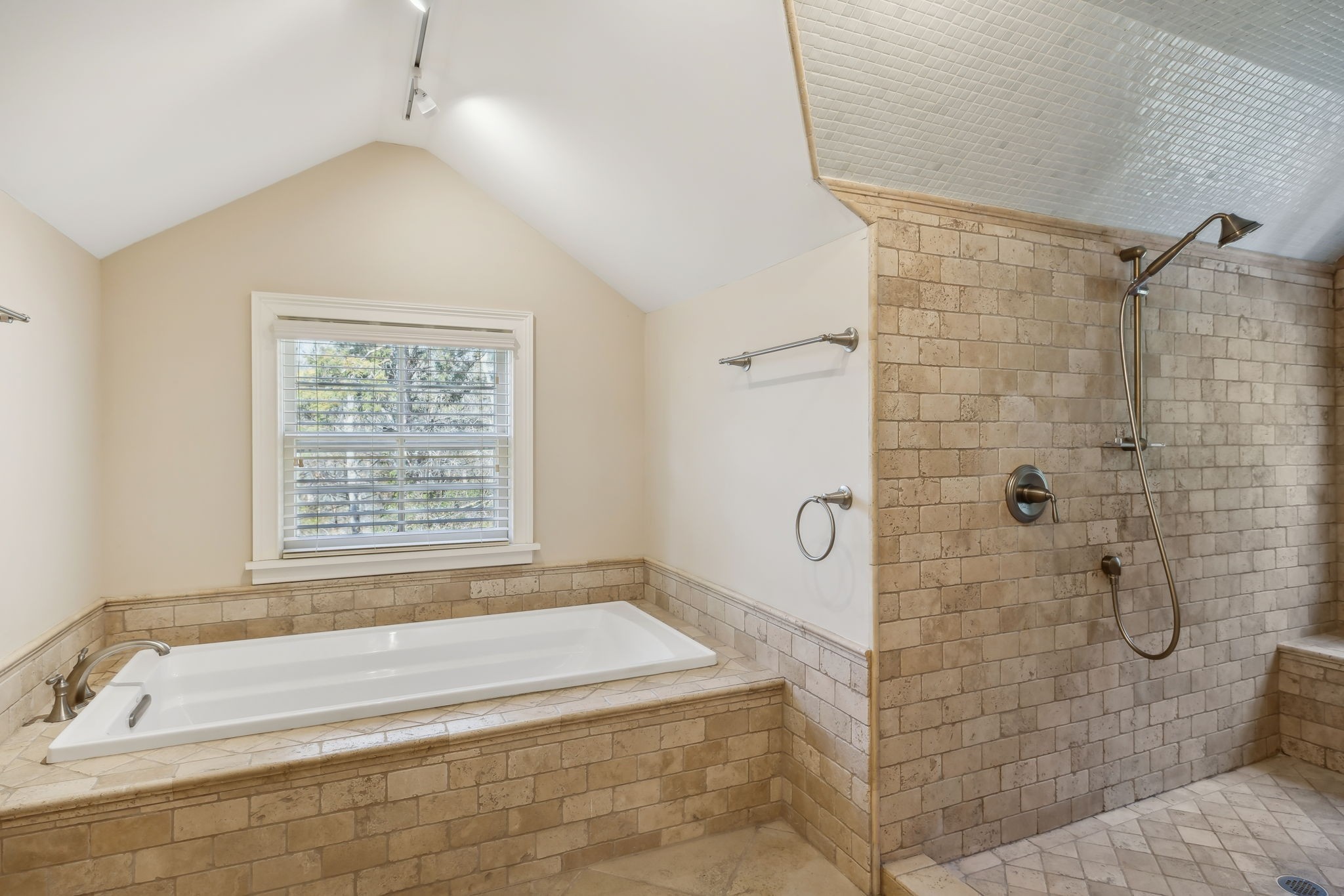 2000 Otter Creek Road Nashville, TN 37215 - Photo 31 of 47