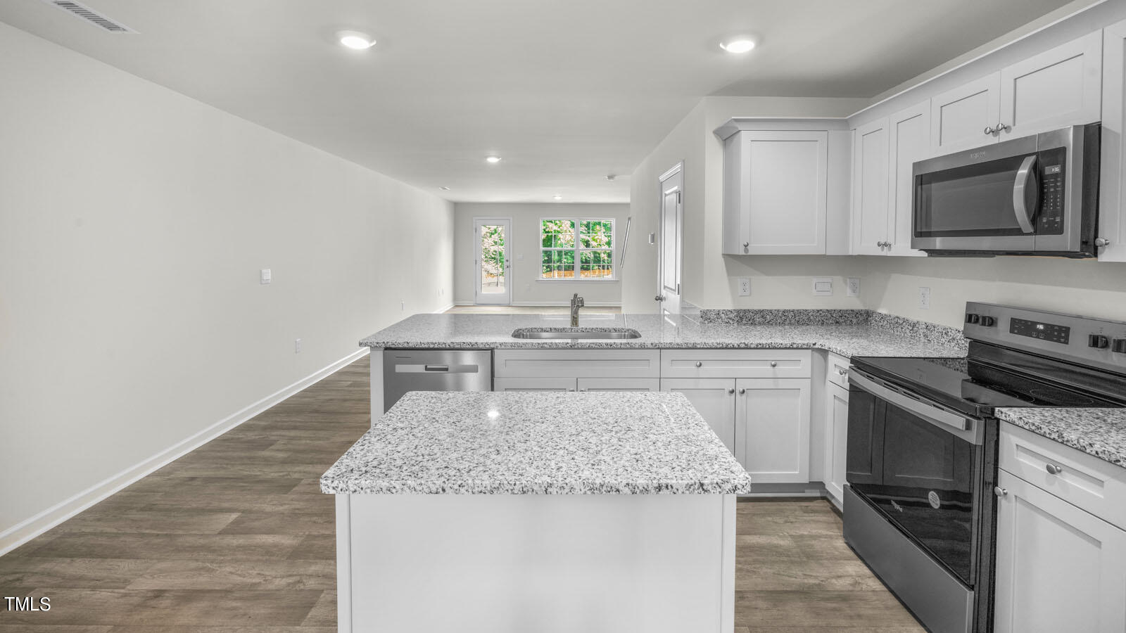 8728 Asher Gray Way Raleigh, NC 27616 - Photo 5 of 24 first-unit-thornton-013