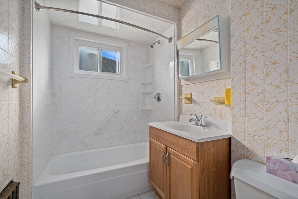 100 Windsor Road Medford, MA 02155 - Photo 26 of 31 Gallery Image 26