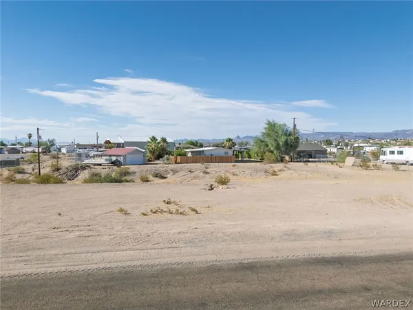 $65,000 | 4855-4865 Tule Drive, Topock, AZ 86436