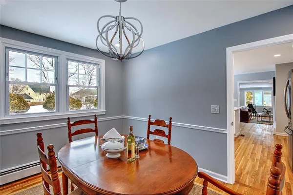 $979,900 | 3 Pinetop Road, Barrington, RI 02806