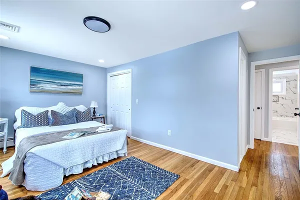 $979,900 | 3 Pinetop Road, Barrington, RI 02806