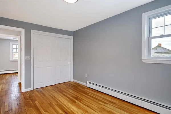 $979,900 | 3 Pinetop Road, Barrington, RI 02806