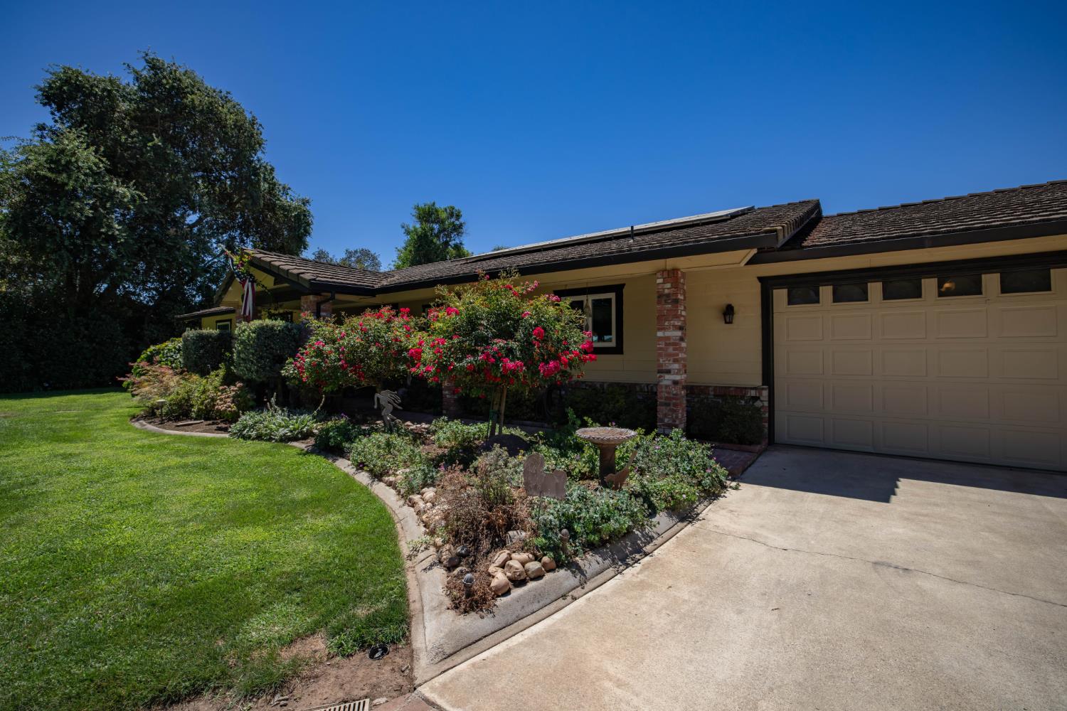 24333 State Rte 26 Linden, CA 95236 - Photo 4 of 82 Gallery Image 4