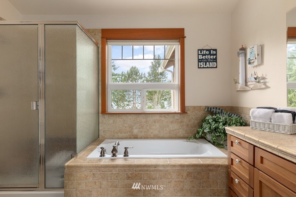 4258 Edens Road Anacortes, WA 98221 - Photo 25 of 40 Gallery Image 25