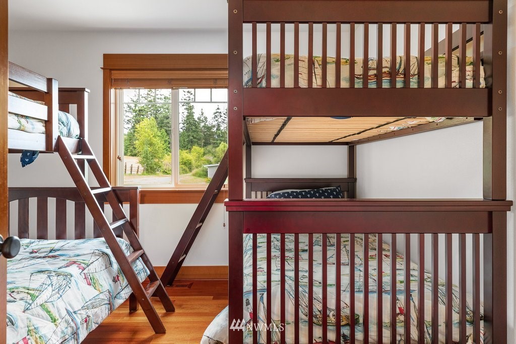 4258 Edens Road Anacortes, WA 98221 - Photo 28 of 40 Gallery Image 28