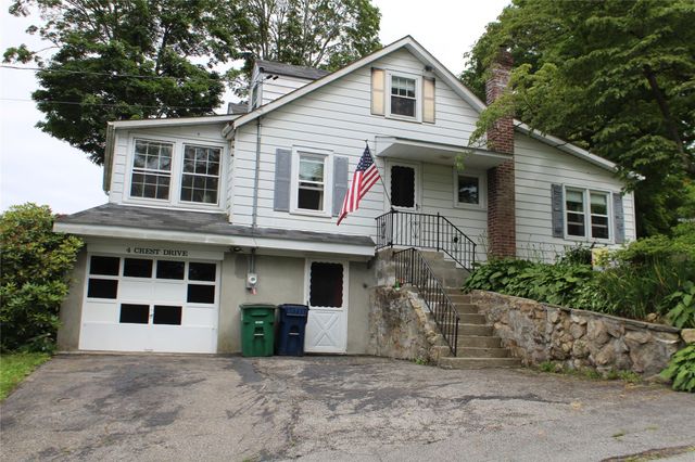 $430,000 | 4 Crest Drive, Mahopac, NY 10541