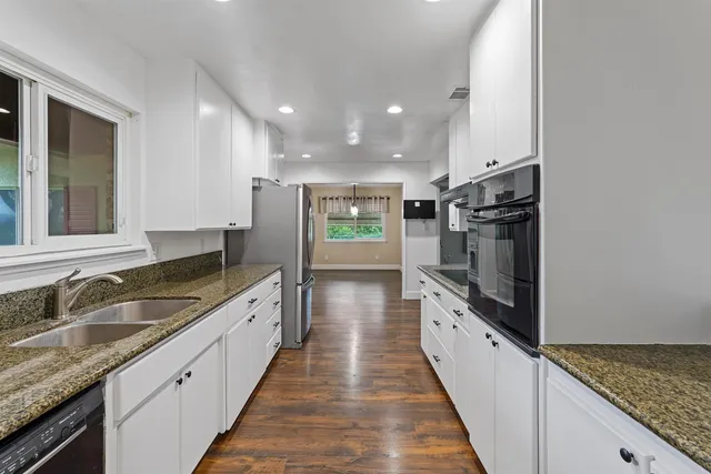 $1,050,000 | 7950 Bar Du Lane, Sacramento, CA 95829