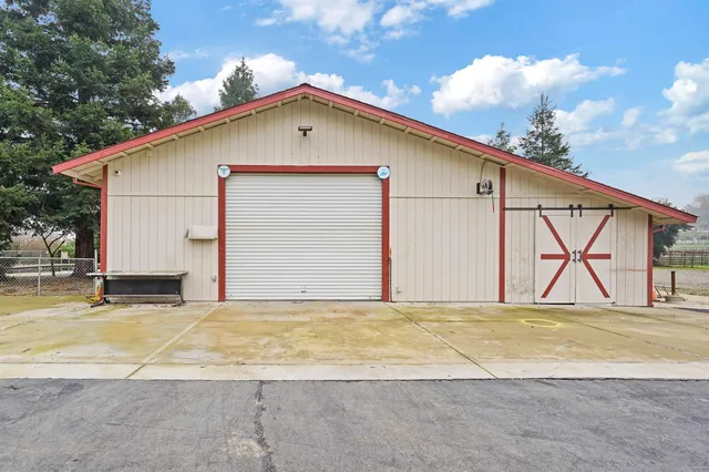 $1,050,000 | 7950 Bar Du Lane, Sacramento, CA 95829