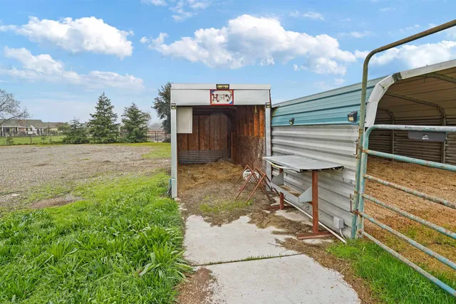 $1,050,000 | 7950 Bar Du Lane, Sacramento, CA 95829