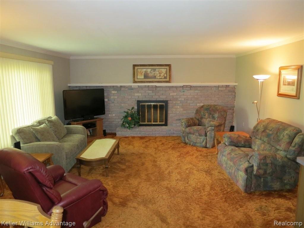 45705 Drexel Road Canton, MI 48187 - Photo 11 of 24 Family Room