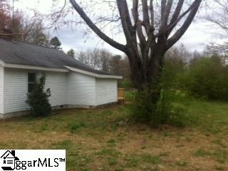 105 Becky Gibson Road Greer, SC 29651 - Photo 4 of 5