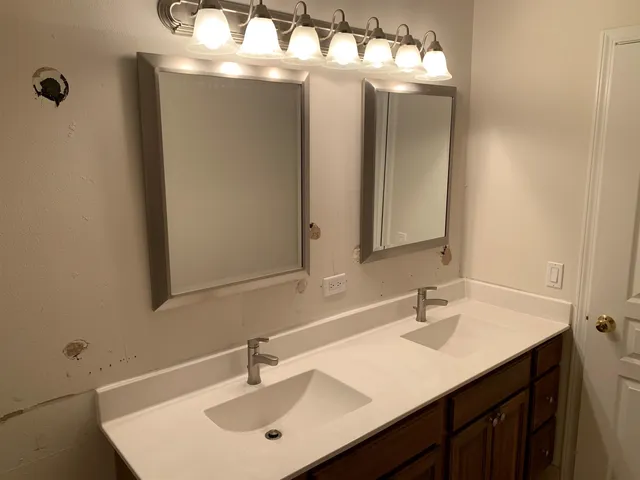 $2,577 | 251 South Yellowstone Drive, Madison, WI 53705