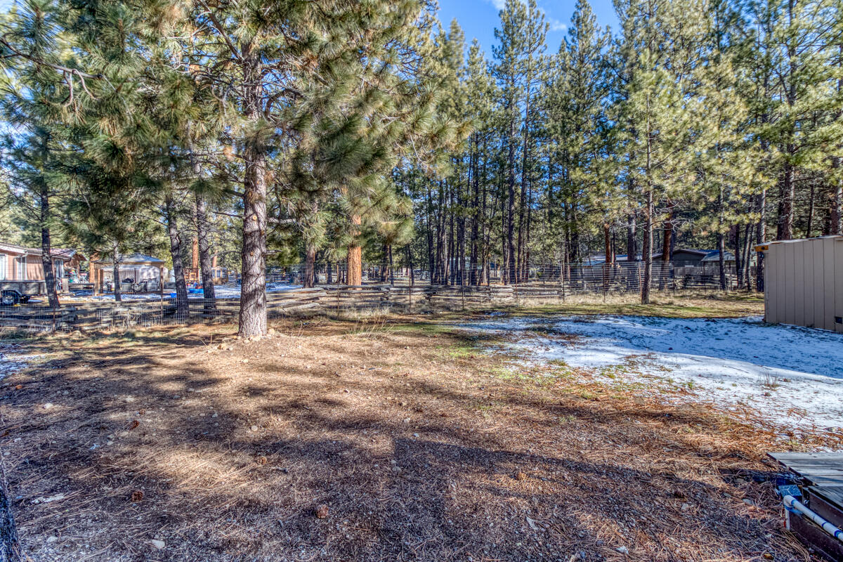 14634 Bluegrass Loop Sisters, OR 97759 - Photo 29 of 33 CREP0187