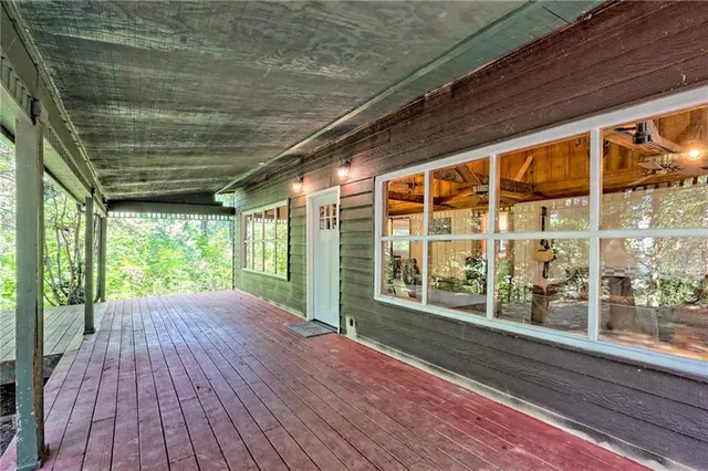 $250,000 | 331 Duggan Hill Drive, Clayton, GA 30525