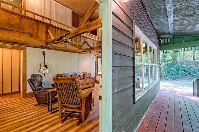 $250,000 | 331 Duggan Hill Drive, Clayton, GA 30525