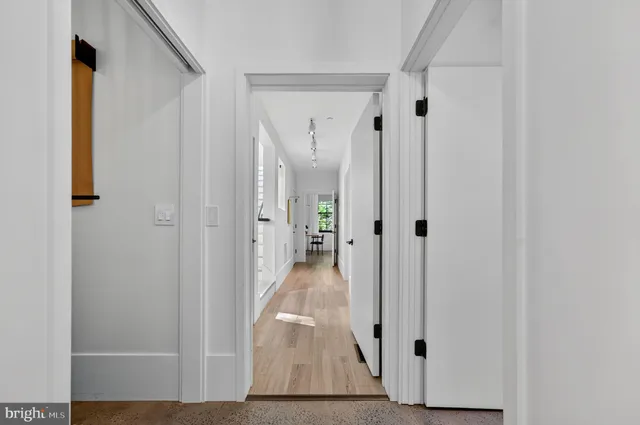 $4,200,000 | 282 McComas Beach Terrace, Oakland, MD 21550