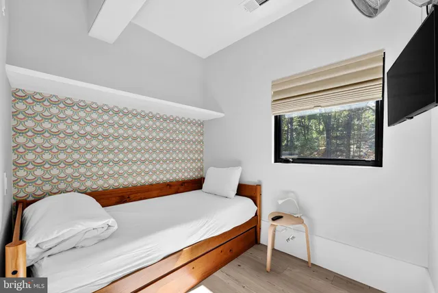 $4,200,000 | 282 McComas Beach Terrace, Oakland, MD 21550