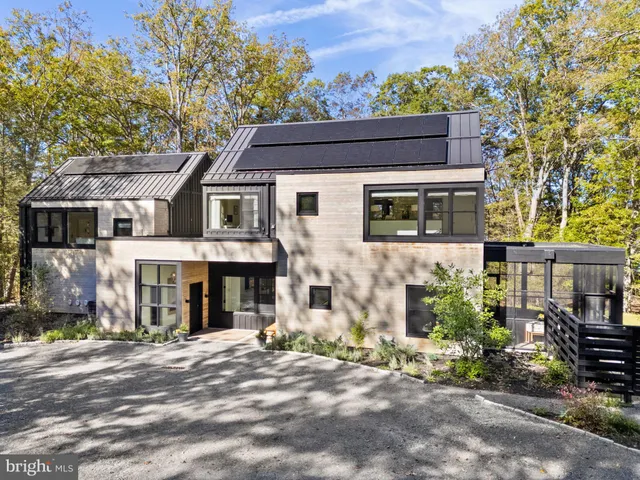 $4,200,000 | 282 McComas Beach Terrace, Oakland, MD 21550