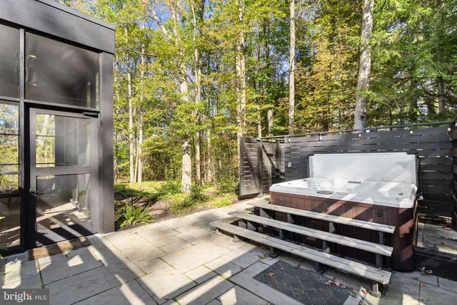 $4,200,000 | 282 McComas Beach Terrace, Oakland, MD 21550