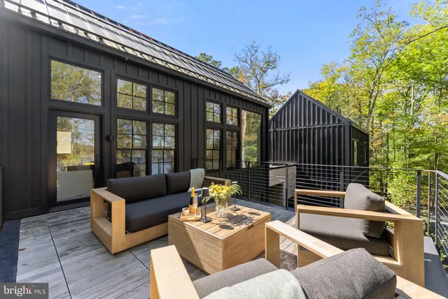 $4,200,000 | 282 McComas Beach Terrace, Oakland, MD 21550