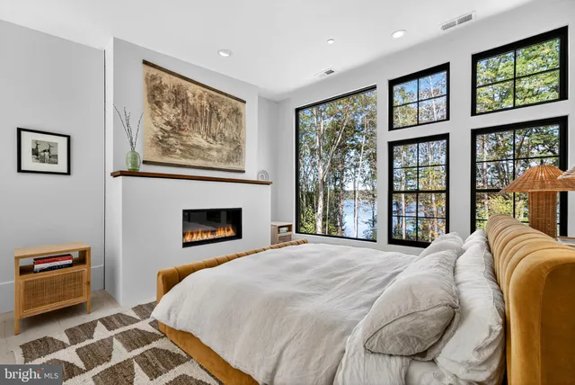 $4,200,000 | 282 McComas Beach Terrace, Oakland, MD 21550