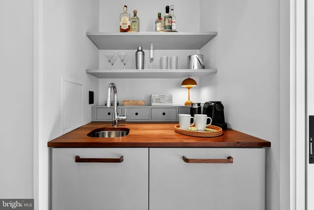 $4,200,000 | 282 McComas Beach Terrace, Oakland, MD 21550