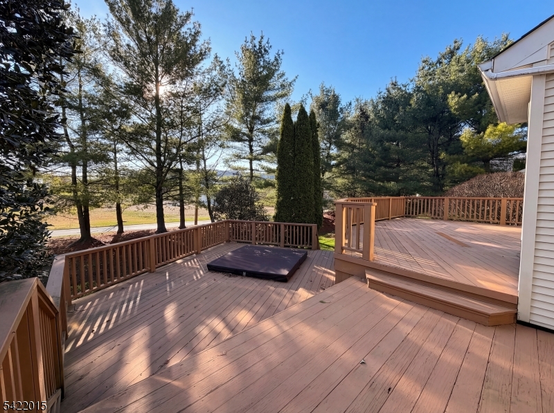 40 Glen Eagles Road Washington, NJ 07882 - Photo 36 of 38