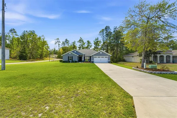 $384,900 | 47 Village Center Drive, Homosassa, FL 34446