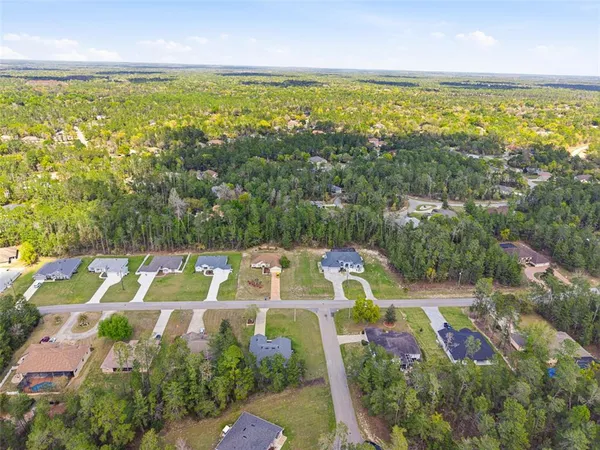 $384,900 | 47 Village Center Drive, Homosassa, FL 34446