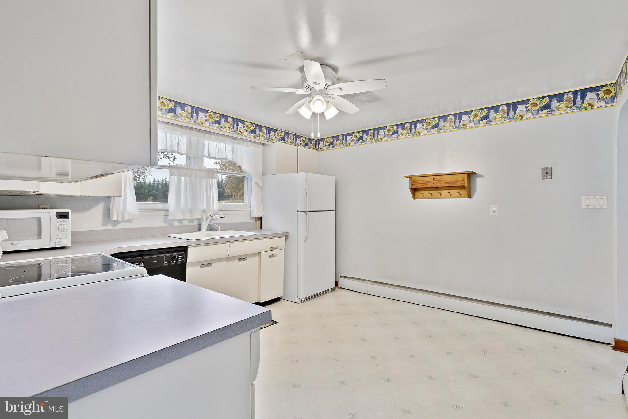21610 Parker Road Freeland, MD 21053 - Photo 14 of 33 Kitchen
