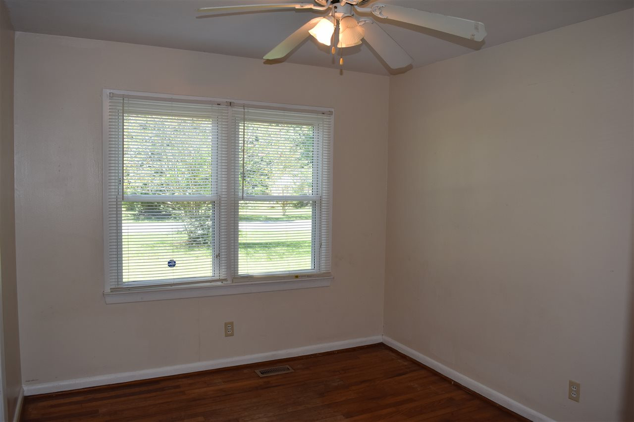 334 Holland Road Smithfield, NC 27577 - Photo 6 of 17 Photo 6