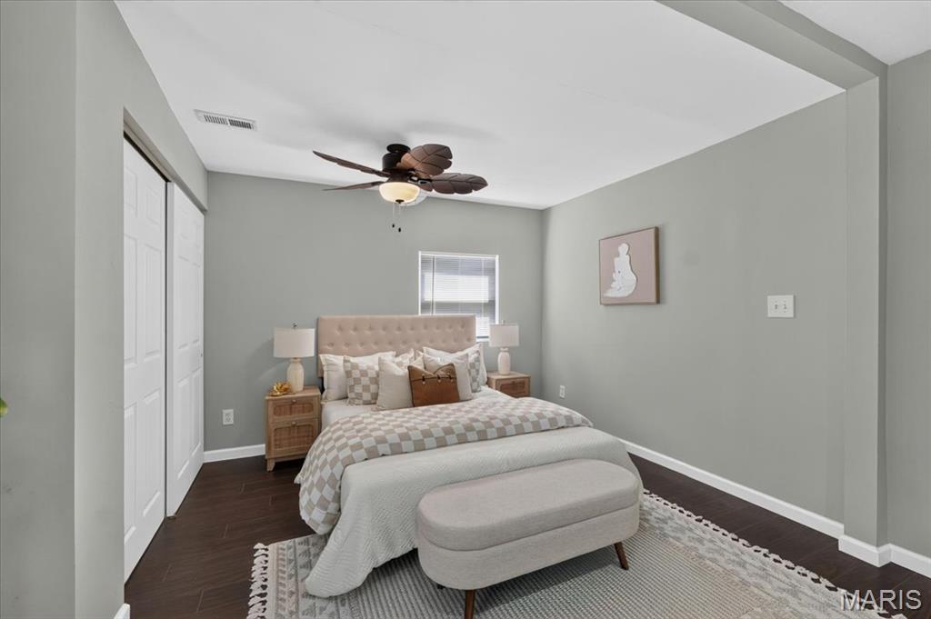 10915 Ridge Forest Drive St. Louis, MO 63123 - Photo 16 of 35