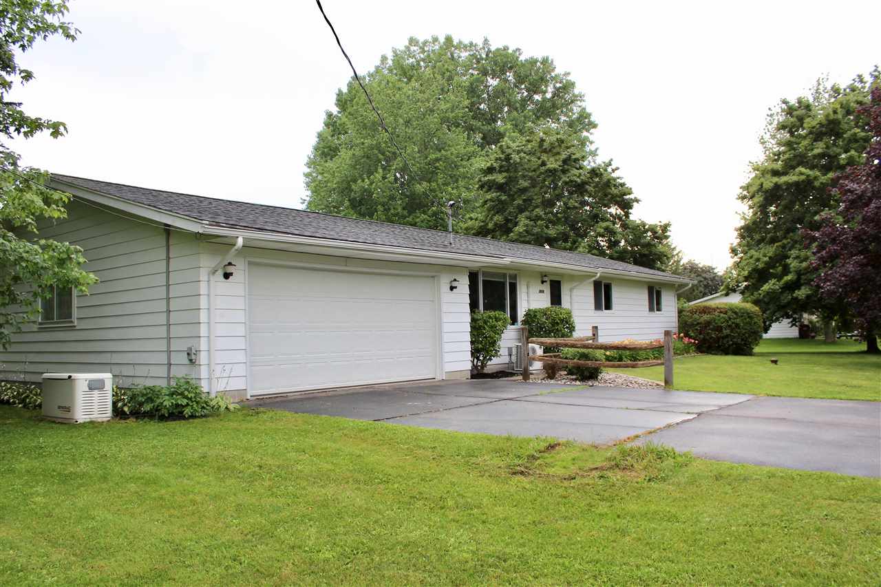 2818 Post Road Standish, MI 48658 - Photo 1 of 29